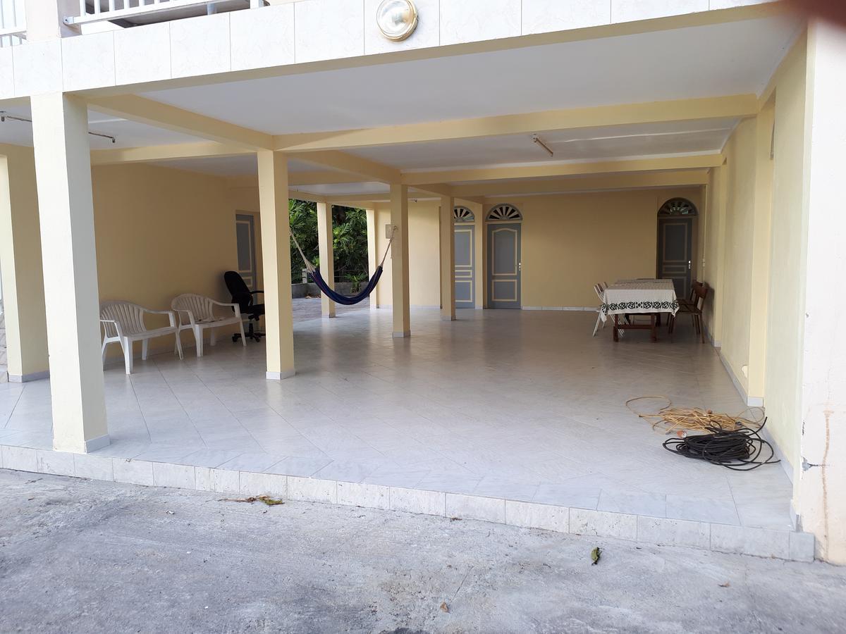 Refuge De Joel Bed & Breakfast Case-Pilote Luaran gambar