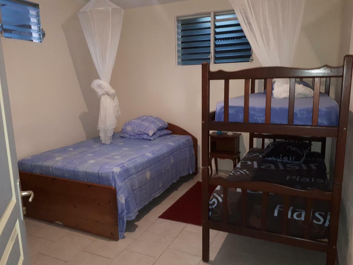 Refuge De Joel Bed & Breakfast Case-Pilote Luaran gambar